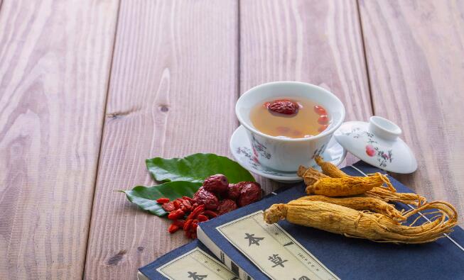 马唐草图片功效与作用与吃法-马唐的功效与作用及图片网 - 为你提供马唐草的功效和主治、马唐草的药用价值与应用